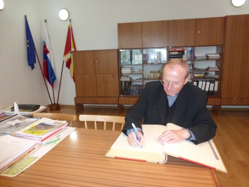 201505231944130.p1060525