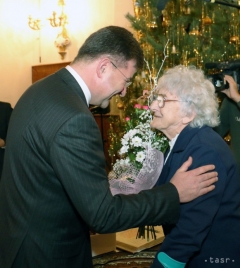 Zlatou seniorkou roka 2015 sa stala 89-ročná Anna Zavacká